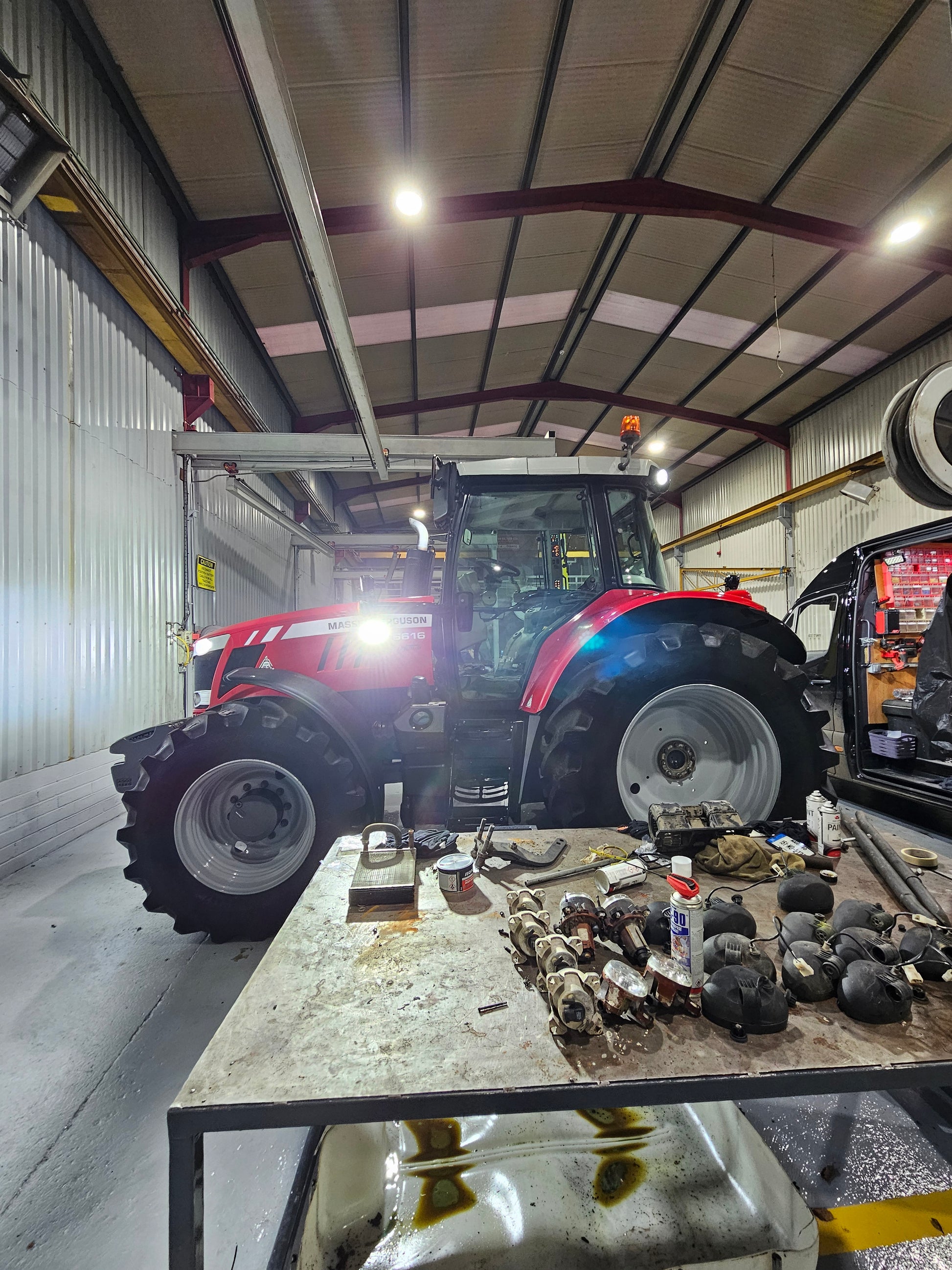 Massey Ferguson Crawer Value Pack (16 LED Lights) - LightComm