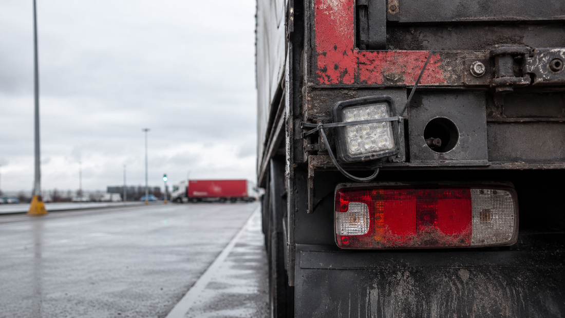 Why UK Trailer Work Lights Are Overdue an Upgrade — And How to Fix It Properly