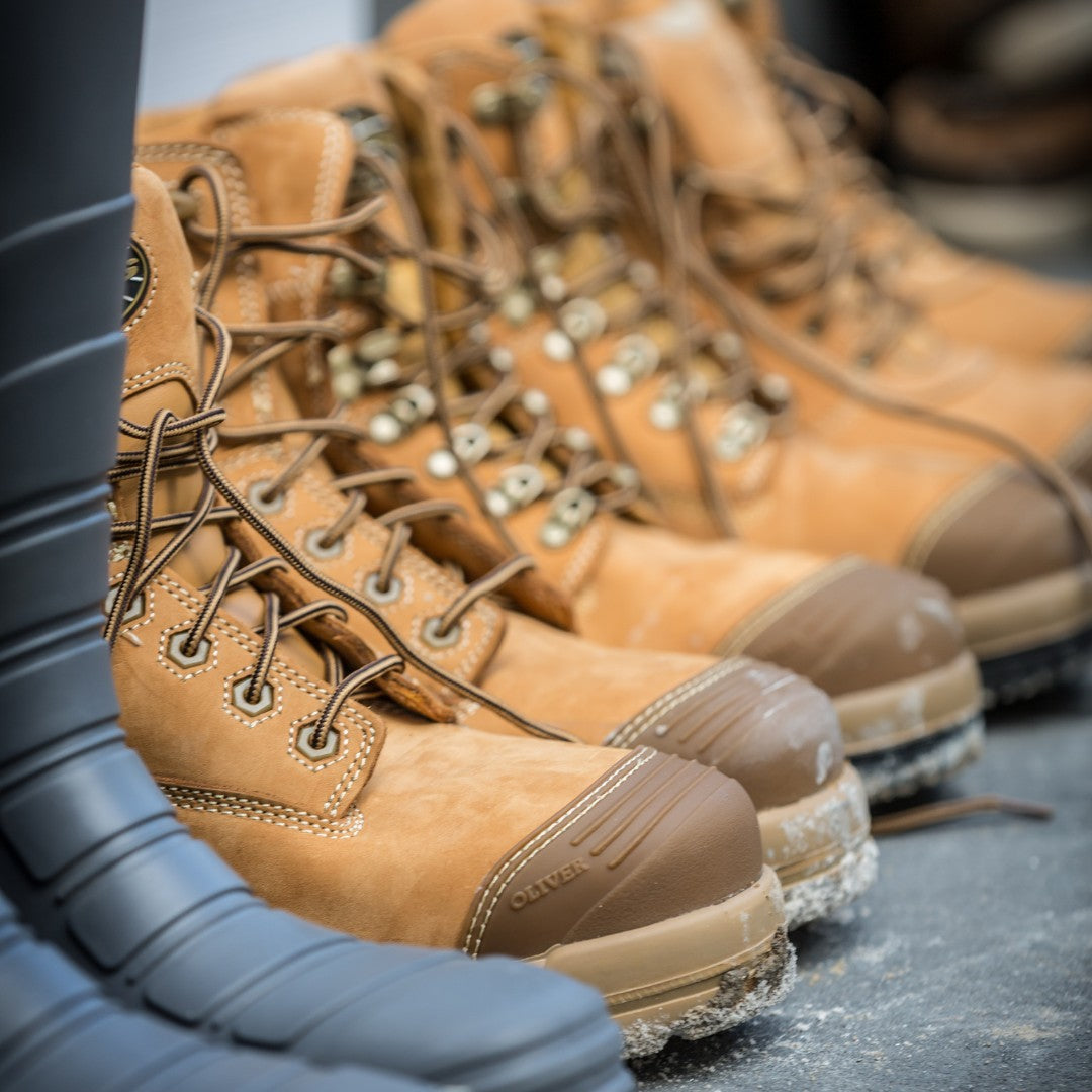 Buyers’ Guide: Oliver Work Boots - LightComm